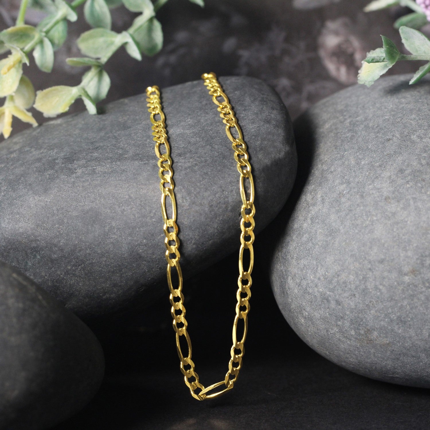 Solid Figaro Chain Necklace in 14K Gold | 3.00mm