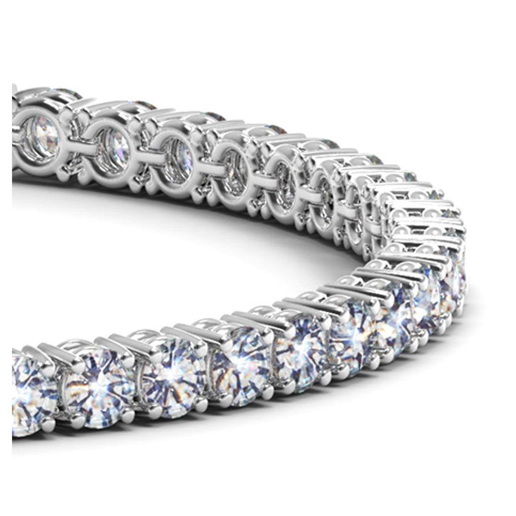 Close-up of the round diamonds on a 10 carat tennis bracelet in 14K white gold