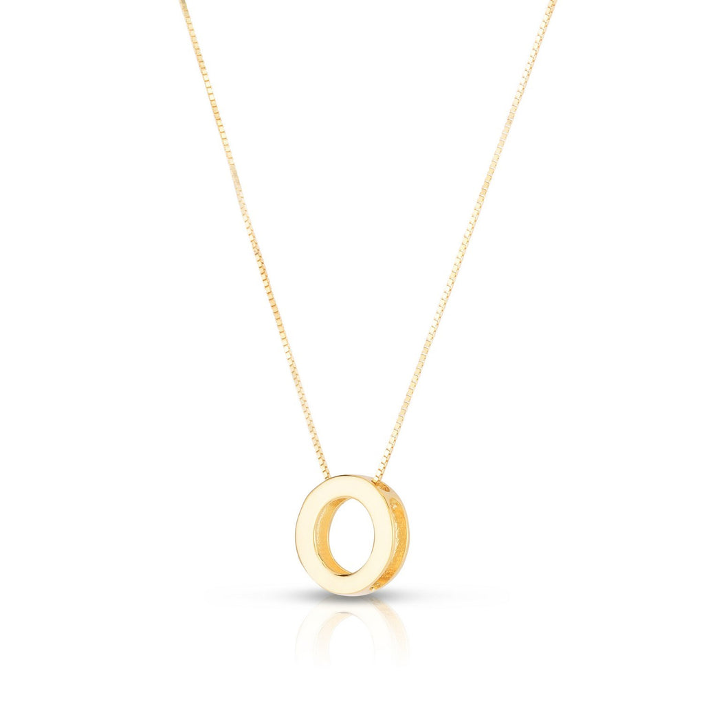 Block letter O in polished 14K yellow gold, angled to show its depth, on a box chain