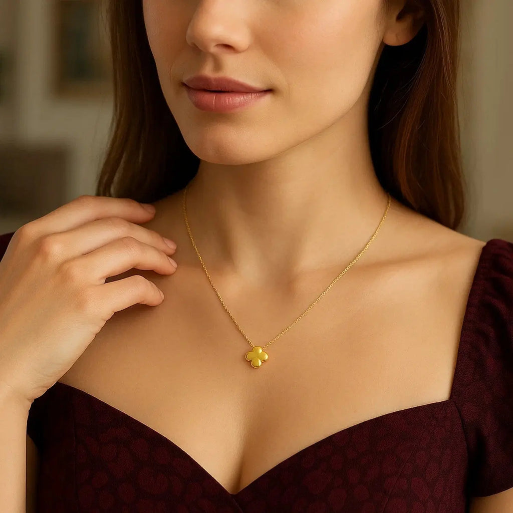 Puffed Clover Pendant & Chain  Necklaces DEEVE